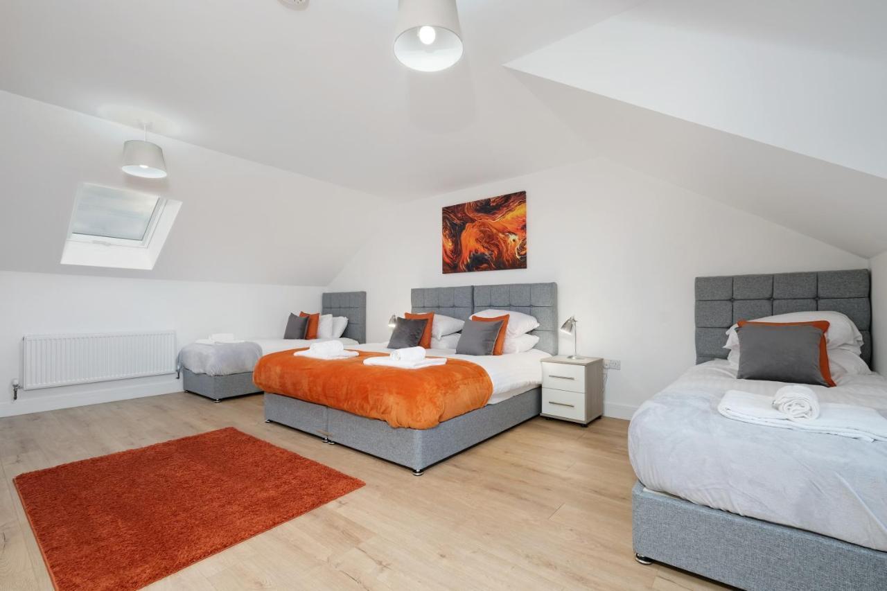 Pinewood Studios, Iver Slough Heathrow 1 & 2 Bedroom Apartments With Parking By Arista Living Luaran gambar